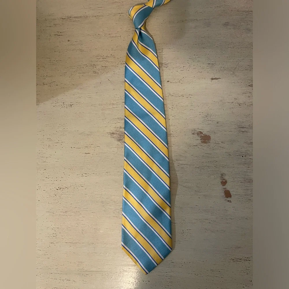 Brooks Brothers Makers Hand Made in USA Vintage Stripe Silk Tie in Blue‎ (Multi)